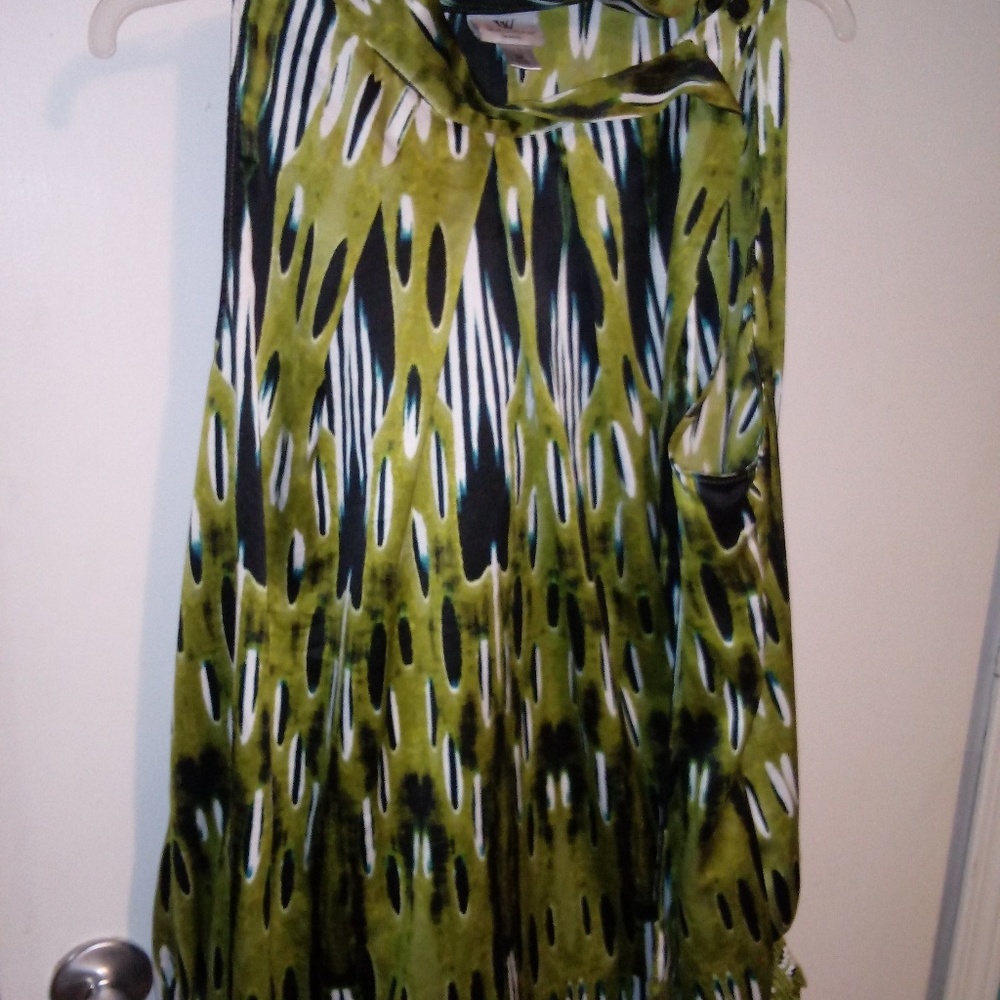Womans sleevless shirt light and airy - Picture 2 of 8